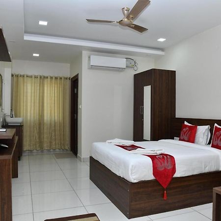Ssr Residency Hotel Mandya Exterior photo