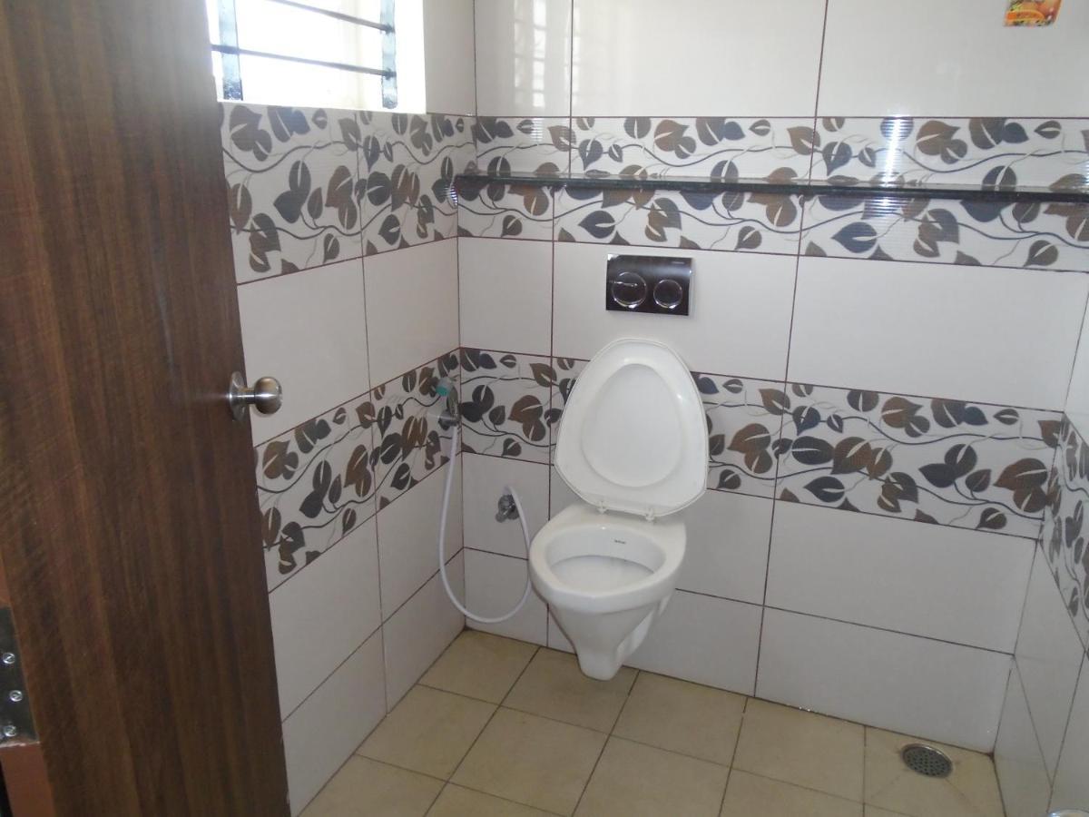 Ssr Residency Hotel Mandya Exterior photo