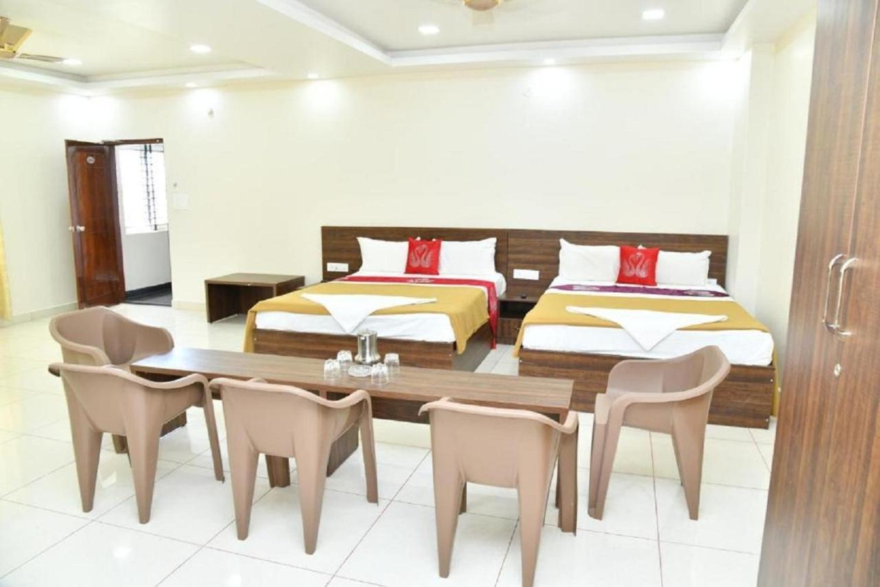 Ssr Residency Hotel Mandya Exterior photo