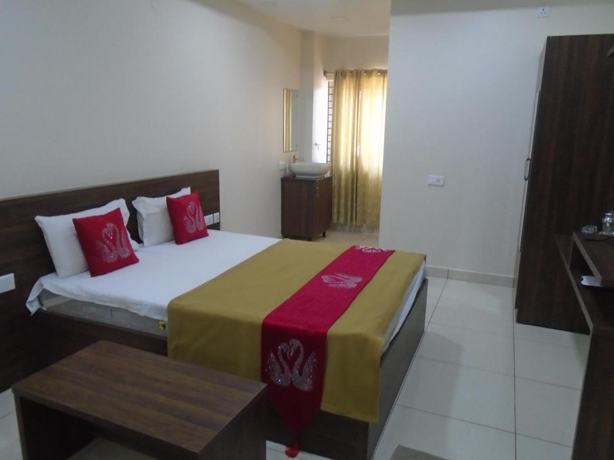 Ssr Residency Hotel Mandya Exterior photo