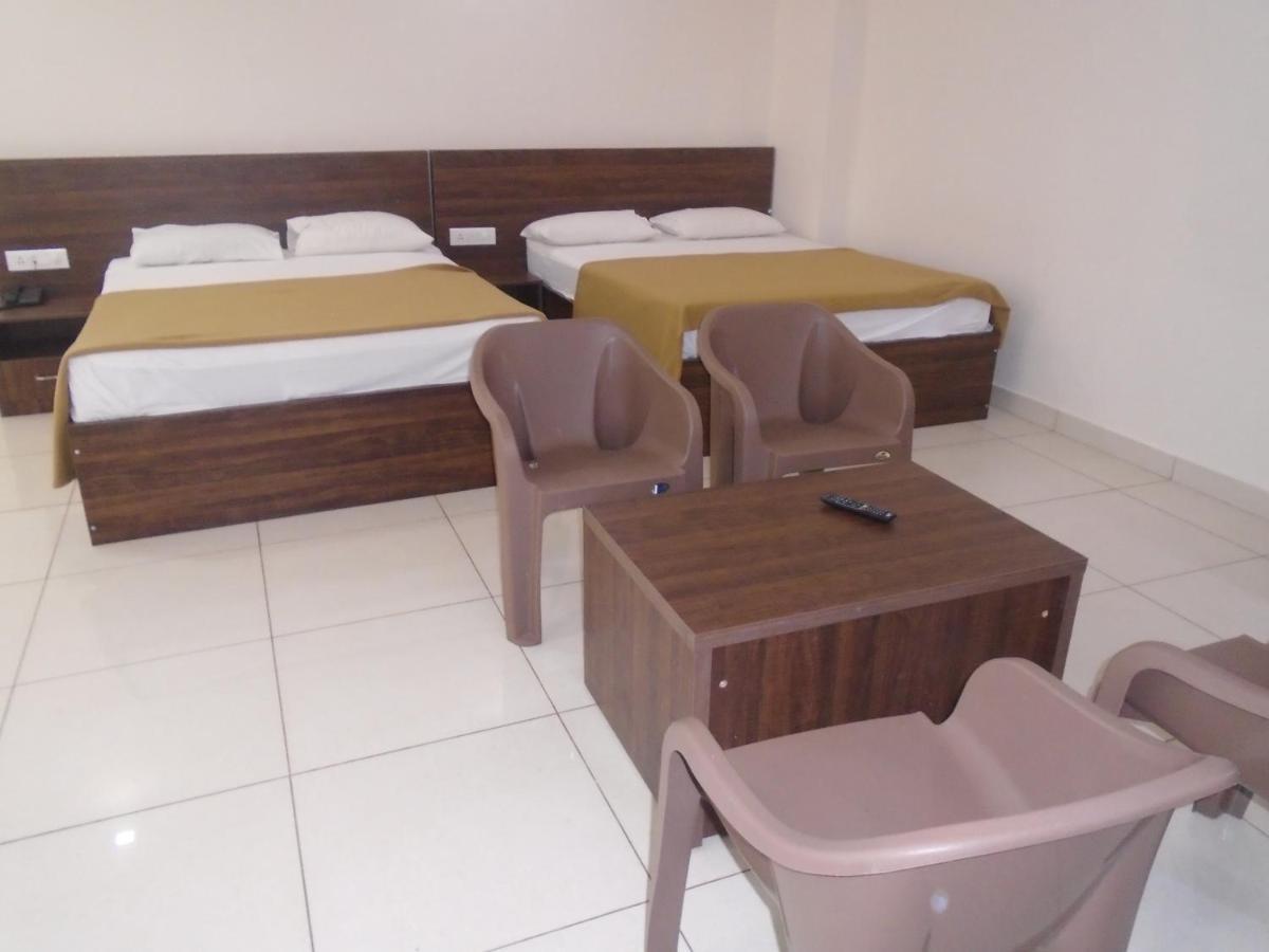 Ssr Residency Hotel Mandya Exterior photo