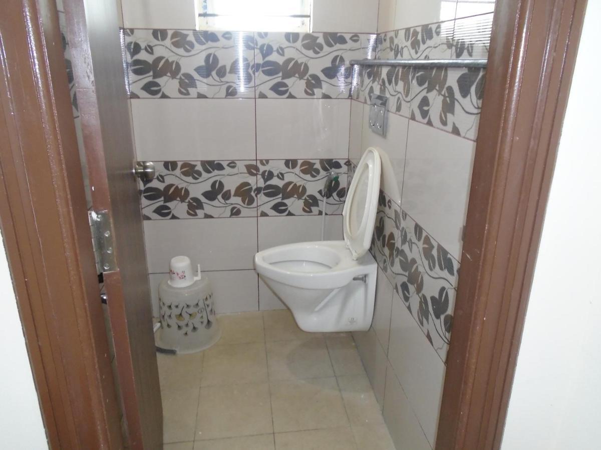 Ssr Residency Hotel Mandya Exterior photo